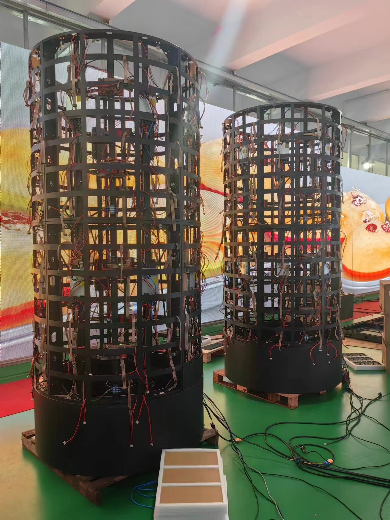 KY Cylinder Indoor Led Screen (1)